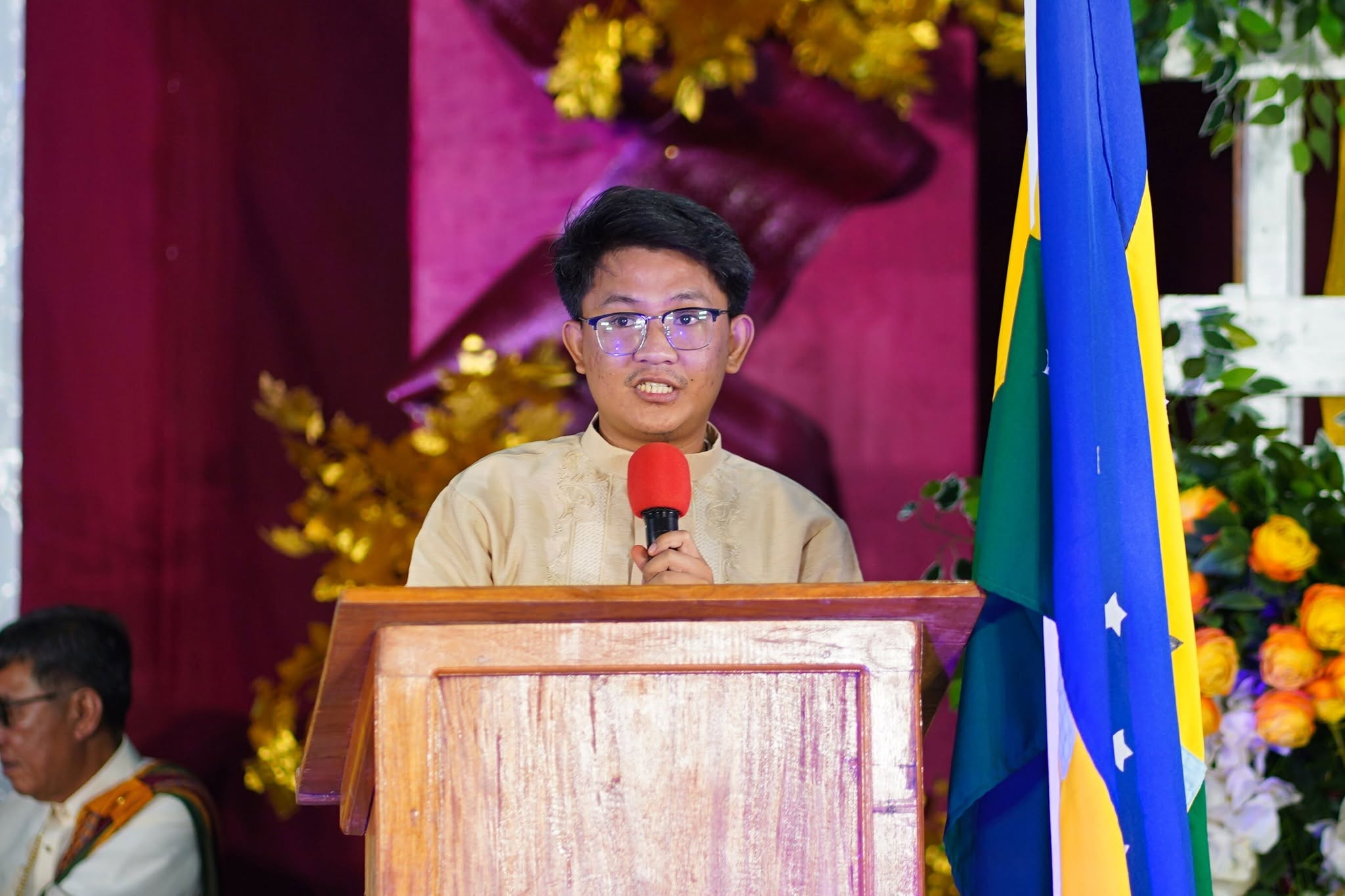 GRAD-AT-CALAYAN-PHOTOSET photo 6